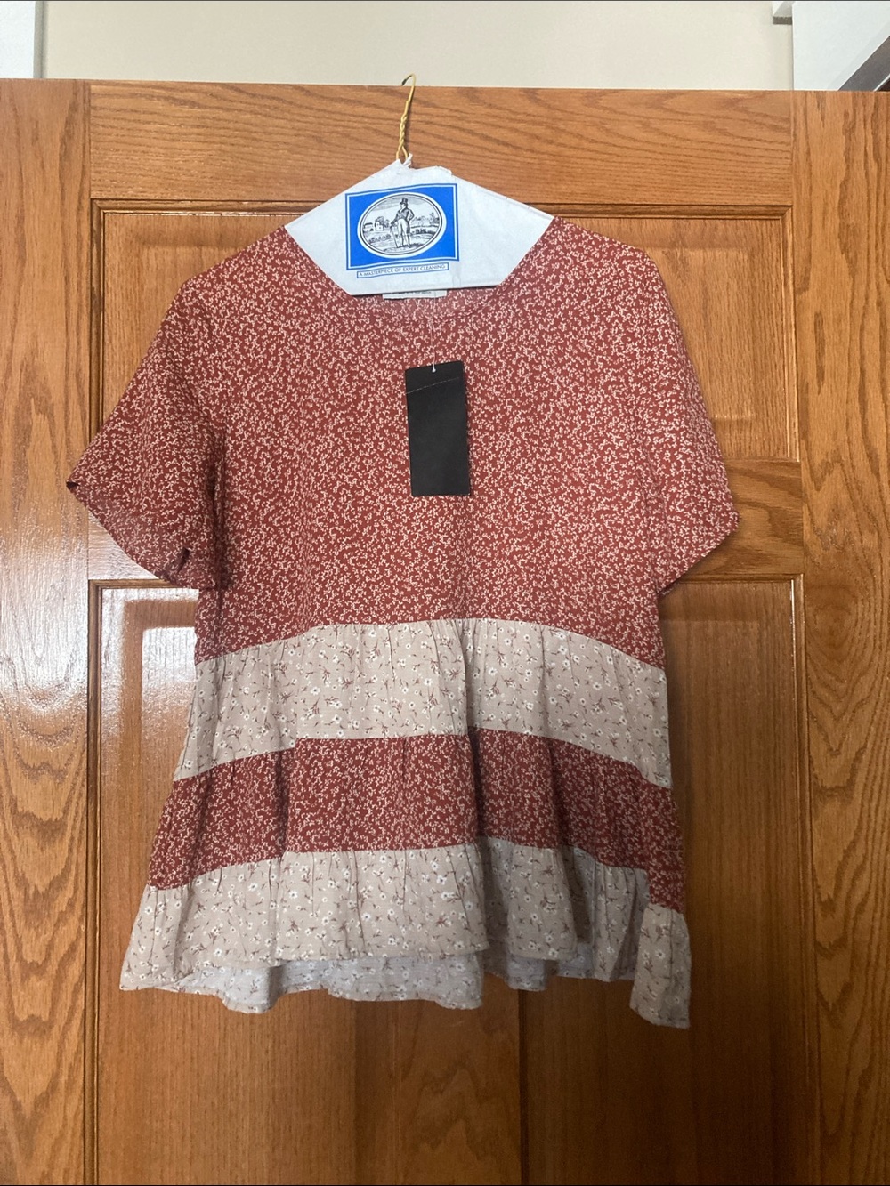 Paper Crane Rust Red & Cream Floral Tiered WomensTop